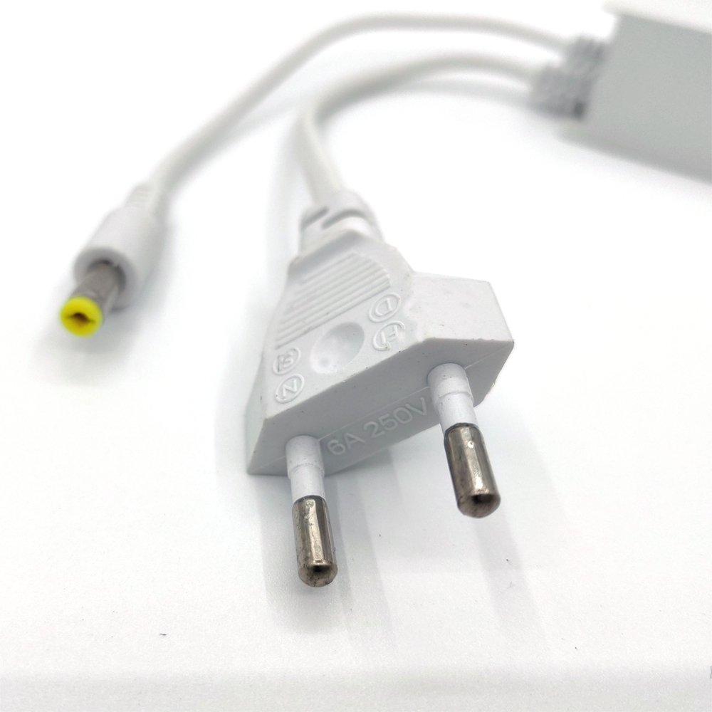 White AC 100-240V Input DC 12V - огляд і ціна Outdoor Power Plug In